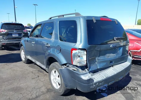 2010 Ford Escape Xlt from USA, damaged, VIN 1FMCU0D78AKD07894